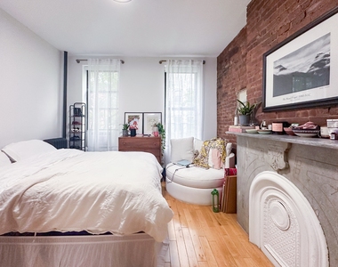215 East 5th Street - Photo Thumbnail 1