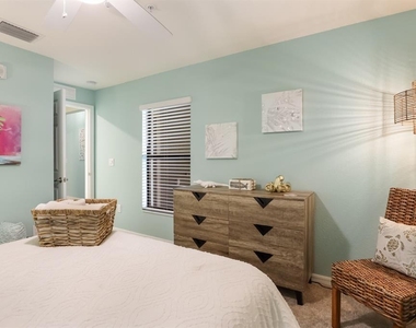 5557 Palmer Circle - Photo Thumbnail 20