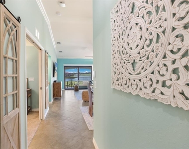 5557 Palmer Circle - Photo Thumbnail 7