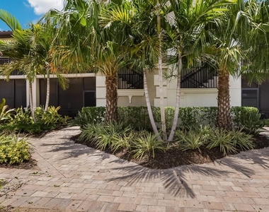5557 Palmer Circle - Photo Thumbnail 1
