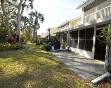 705 W Venice Avenue - Photo Thumbnail 18