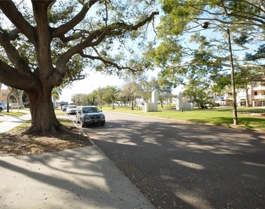705 W Venice Avenue - Photo Thumbnail 22