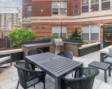 1210 Massachusetts Ave, Nw - Photo Thumbnail 22