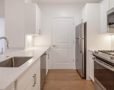 1210 Massachusetts Ave, Nw - Photo Thumbnail 3