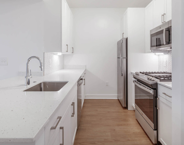1210 Massachusetts Ave, Nw - Photo Thumbnail 1
