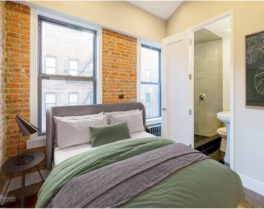 244 W 22nd St - Photo Thumbnail 4