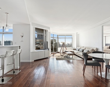 188 E 64th St - Photo Thumbnail 0