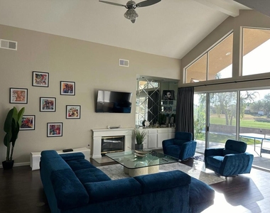 65 La Costa Drive - Photo Thumbnail 7