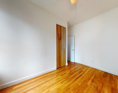  East 91st Street - Photo Thumbnail 4