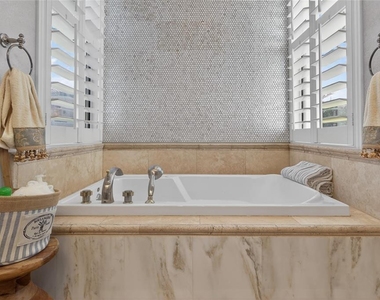 248 Maison Court - Photo Thumbnail 24