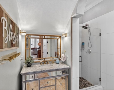 248 Maison Court - Photo Thumbnail 27