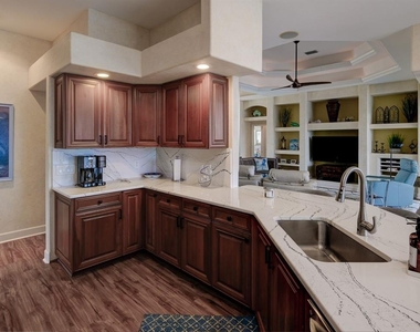 3252 Antigua Drive - Photo Thumbnail 15