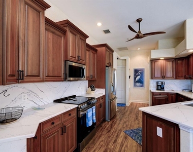 3252 Antigua Drive - Photo Thumbnail 14