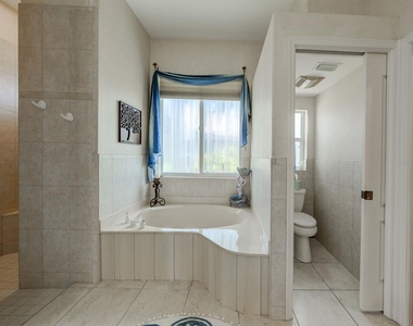 3252 Antigua Drive - Photo Thumbnail 25
