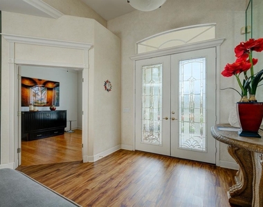 3252 Antigua Drive - Photo Thumbnail 4