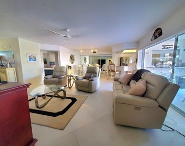 130 Breakers Court - Photo Thumbnail 10