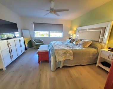 130 Breakers Court - Photo Thumbnail 13
