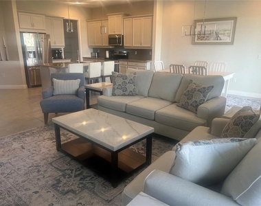 10420 Coral Landings Lane - Photo Thumbnail 6