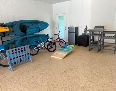 10420 Coral Landings Lane - Photo Thumbnail 28