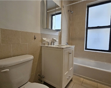 Magaw Place - Photo Thumbnail 4