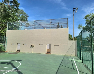8751 Live Oak Court - Photo Thumbnail 3