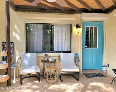 8751 Live Oak Court - Photo Thumbnail 4
