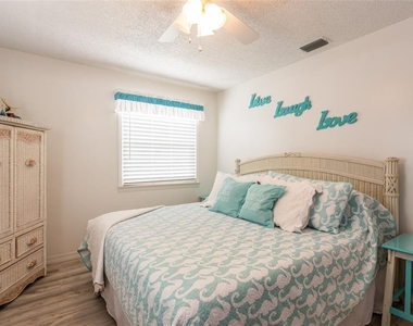 22 Atlantic Drive - Photo Thumbnail 16