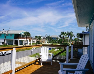 22 Atlantic Drive - Photo Thumbnail 5