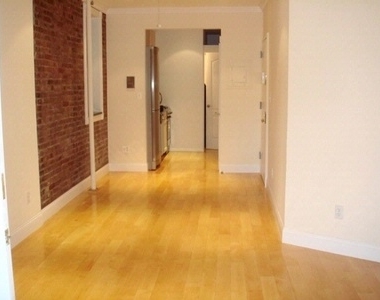 722 Tenth Avenue - Photo Thumbnail 0