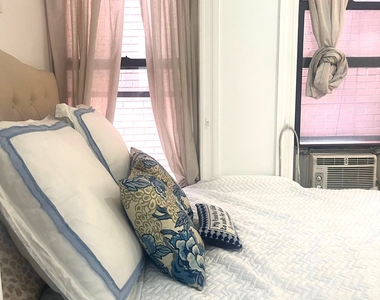 July 1st Move In - East Village East 6th St/Ave D - Photo Thumbnail 15