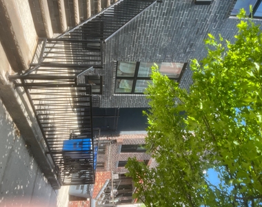 321 Woodbine Street - Photo Thumbnail 11