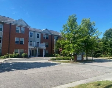 1225 39th St - Photo Thumbnail 3