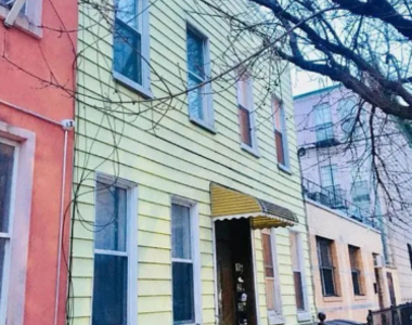 1823 Menahan Street - Photo Thumbnail 13