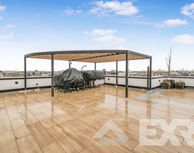 2112 Avenue P - Photo Thumbnail 15