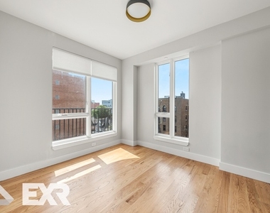 2112 Avenue P - Photo Thumbnail 5