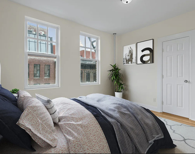 201 West 11th Street - Photo Thumbnail 2