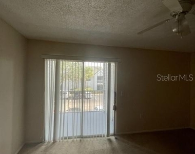 1221 Bermuda Lakes Lane - Photo Thumbnail 6