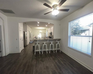 6941 Beargrass Road - Photo Thumbnail 3