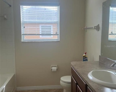 2841 Adelaide Court - Photo Thumbnail 15