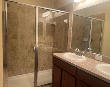 2841 Adelaide Court - Photo Thumbnail 12
