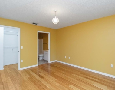 642 N Jefferson Avenue - Photo Thumbnail 20