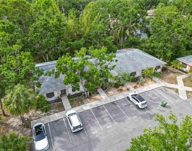 642 N Jefferson Avenue - Photo Thumbnail 39