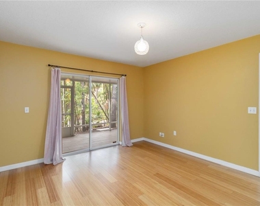 642 N Jefferson Avenue - Photo Thumbnail 19
