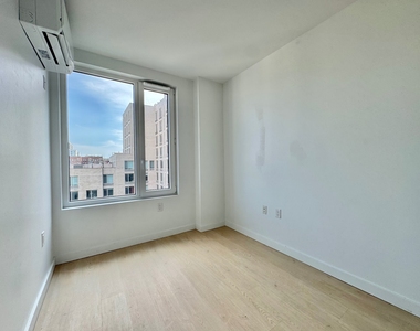 1499 Bedford Avenue - Photo Thumbnail 7