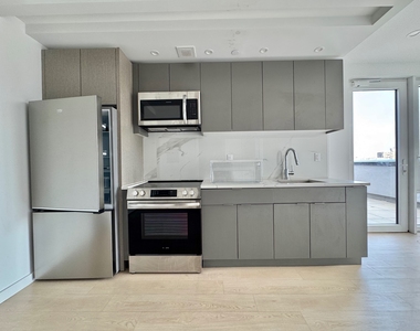 1499 Bedford Avenue - Photo Thumbnail 12