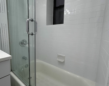 26 Grove Street - Photo Thumbnail 7