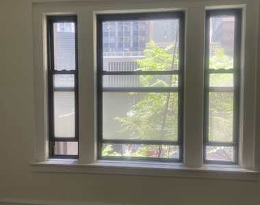 West 55th Street - Photo Thumbnail 1