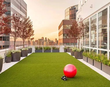 180 Water Street - Photo Thumbnail 10