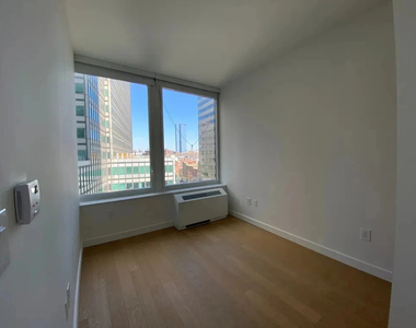 180 Water Street - Photo Thumbnail 2