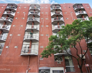 184 Thompson St - Photo Thumbnail 5